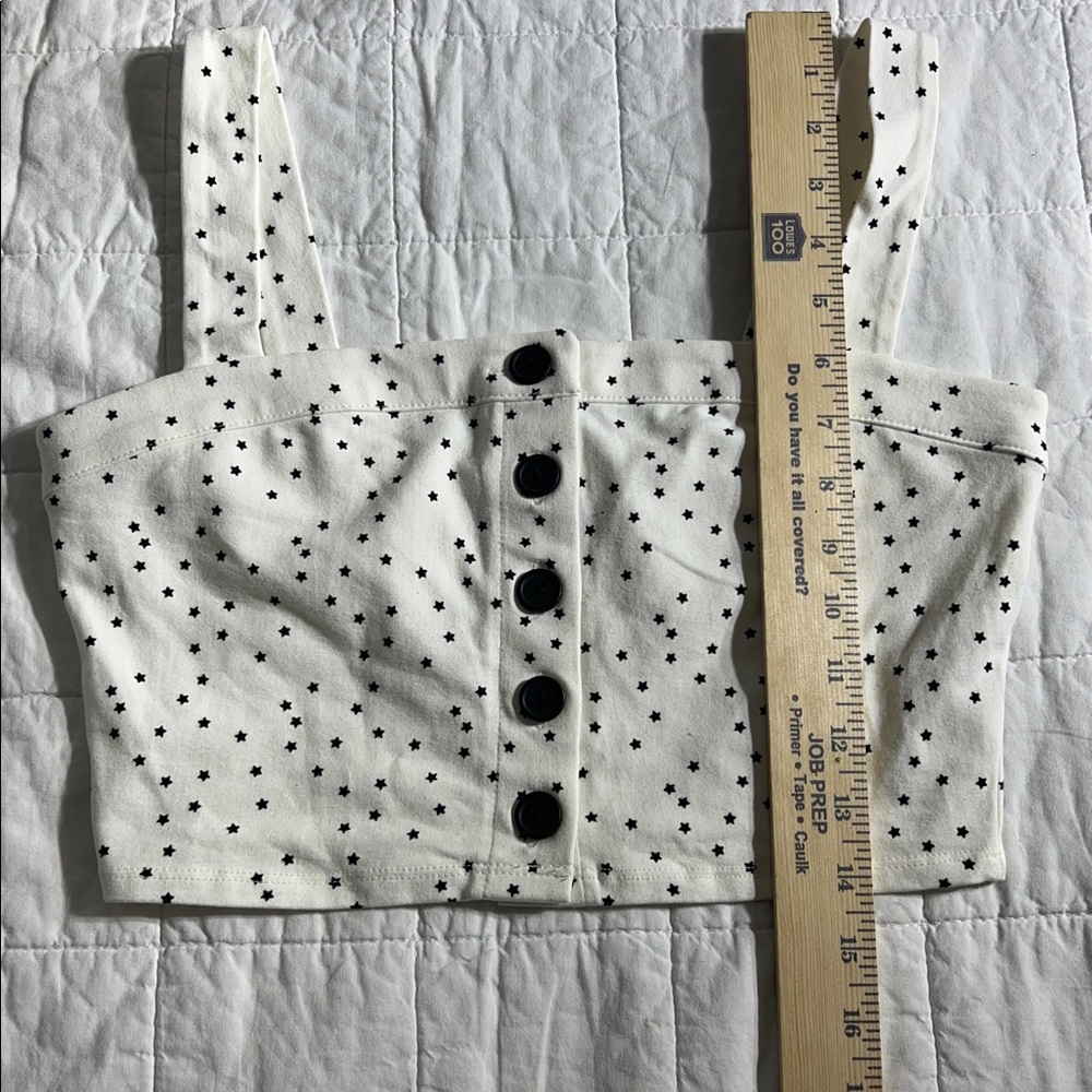 Forever‎ 21 black-and-white star crop top size medium 95% cotton 5% spandex NWOT - Picture 4 of 7